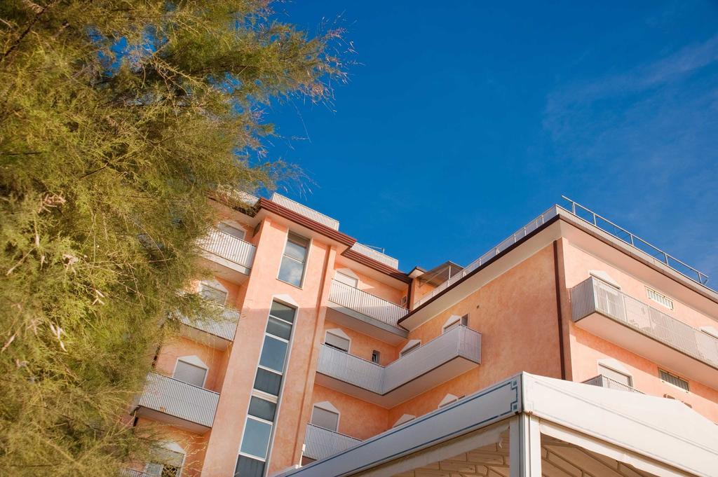 Hotel Corallo Lido di Jesolo Exterior foto